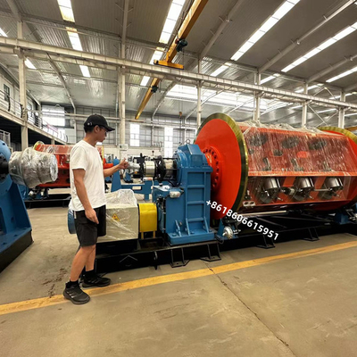 آلة التجديل الصلبة بمحرك Siemens مع نظام بكرة التحميل الأوتوماتيكي